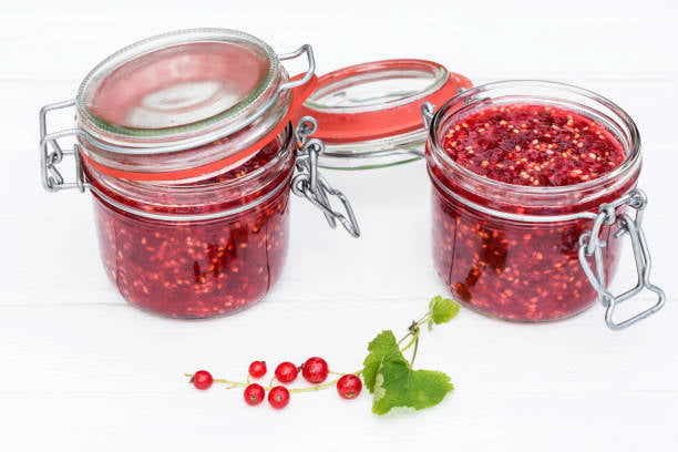 تصویر 2 از قیمت مربا زرشک با زرشک خشک + خرید باور نکردنی